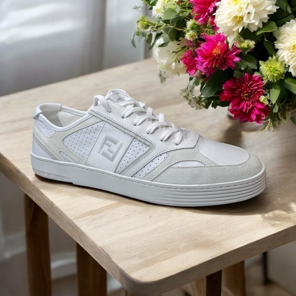 NWT Fendi Step Lace Up Sneakers (10UK/11US)